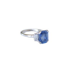 Bague Saphir Ceylan Non Chauffé 4,00 Cts et Diamants Baguettes - Castafiore