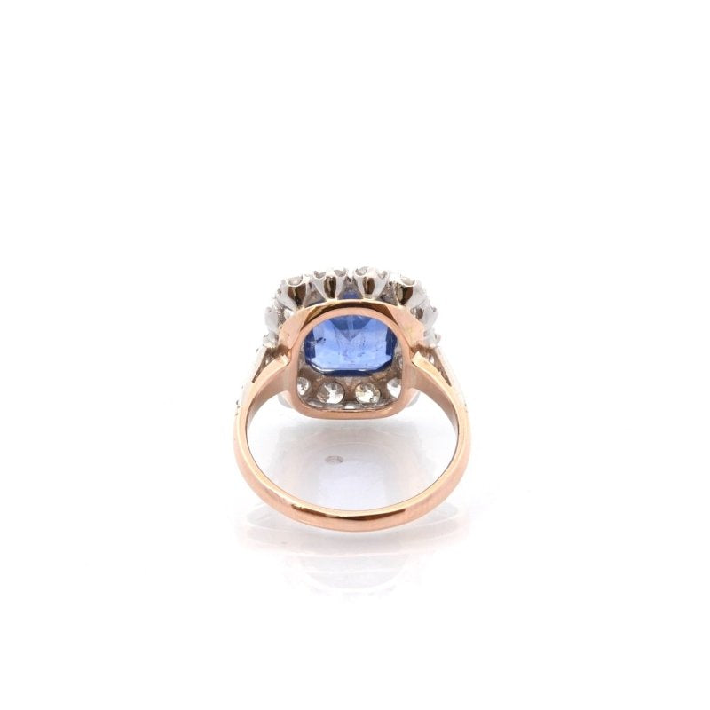 Bague saphir de 5,43cts et diamants - Castafiore