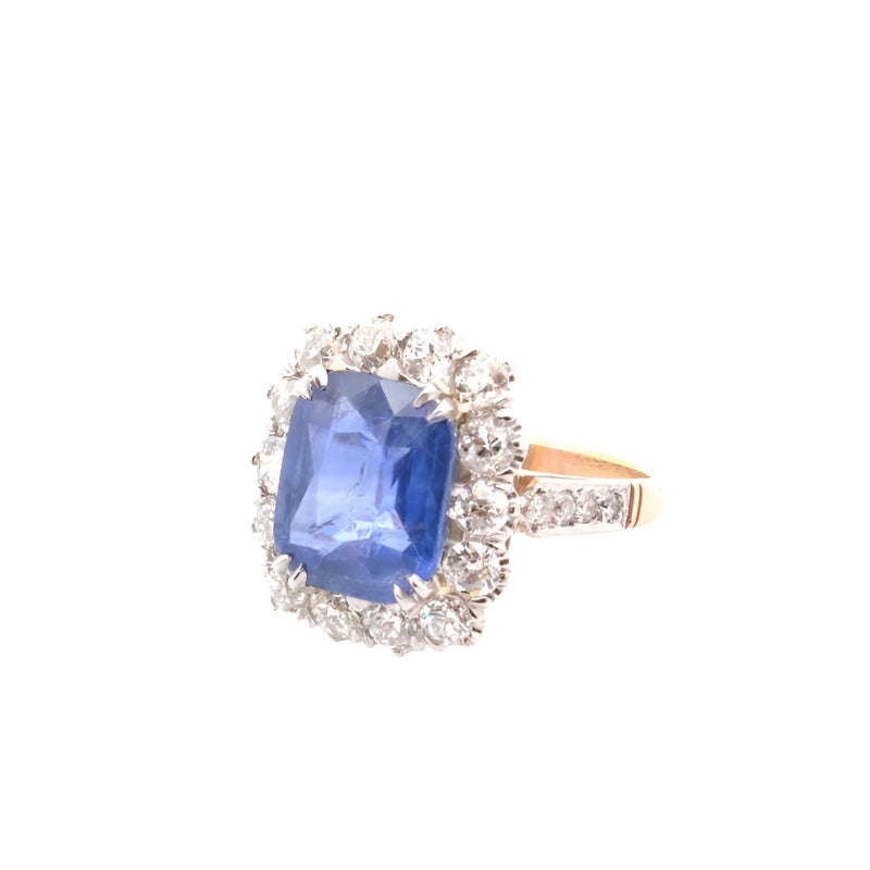 Bague saphir de 5,43cts et diamants - Castafiore