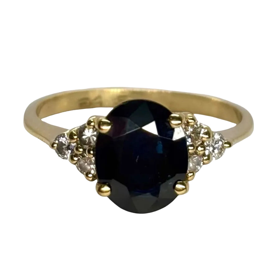 Bague Saphir en or jaune et diamants - Castafiore
