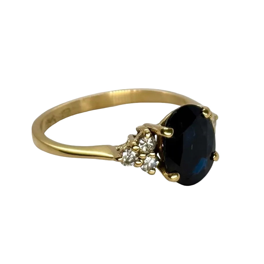 Bague Saphir en or jaune et diamants - Castafiore