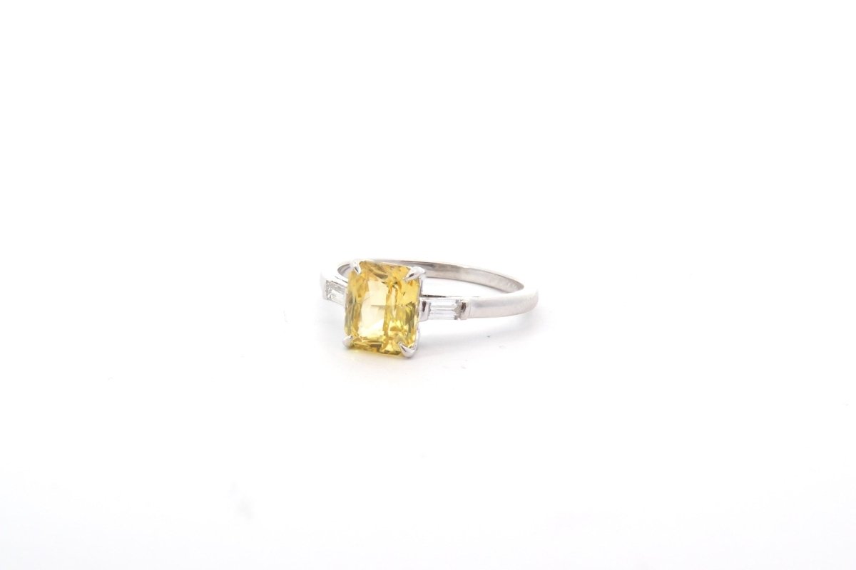 Bague Saphir Jaune et Diamants en Platine - Castafiore