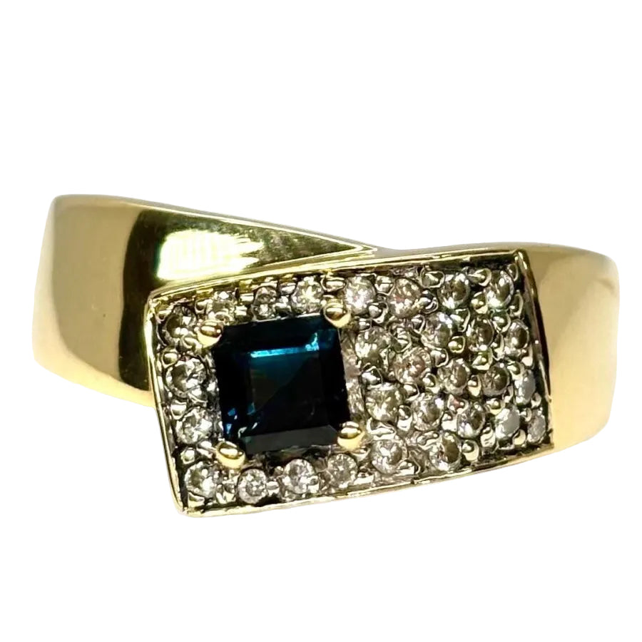 Bague Saphir princesse en or jaune - Castafiore