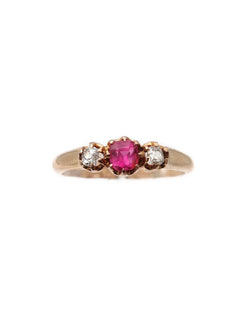 Bague Saphir rose diamants en or - Castafiore