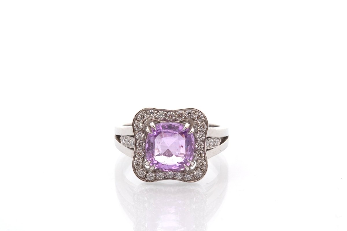 Bague Saphir violet de Ceylan en platine - Castafiore