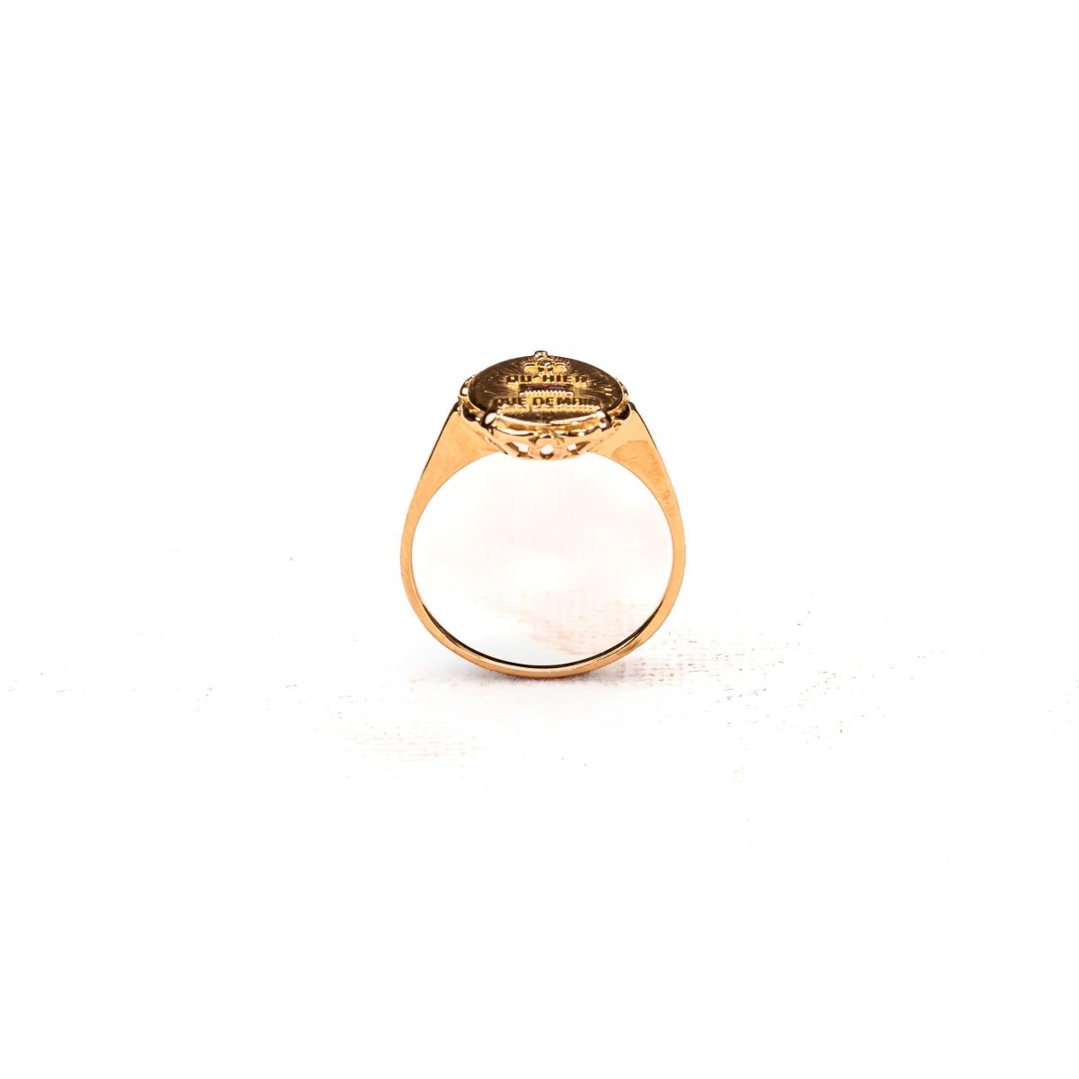 Bague sentimentale Augis, médaille d'amour en or jaune - Castafiore