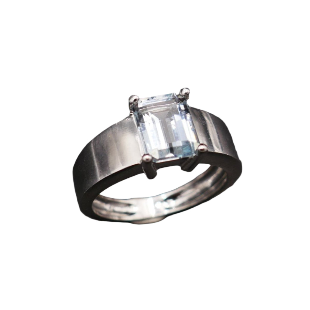 Bague Sertie d'Une Aigue Marine, Or Blanc 18 Carats. - Castafiore