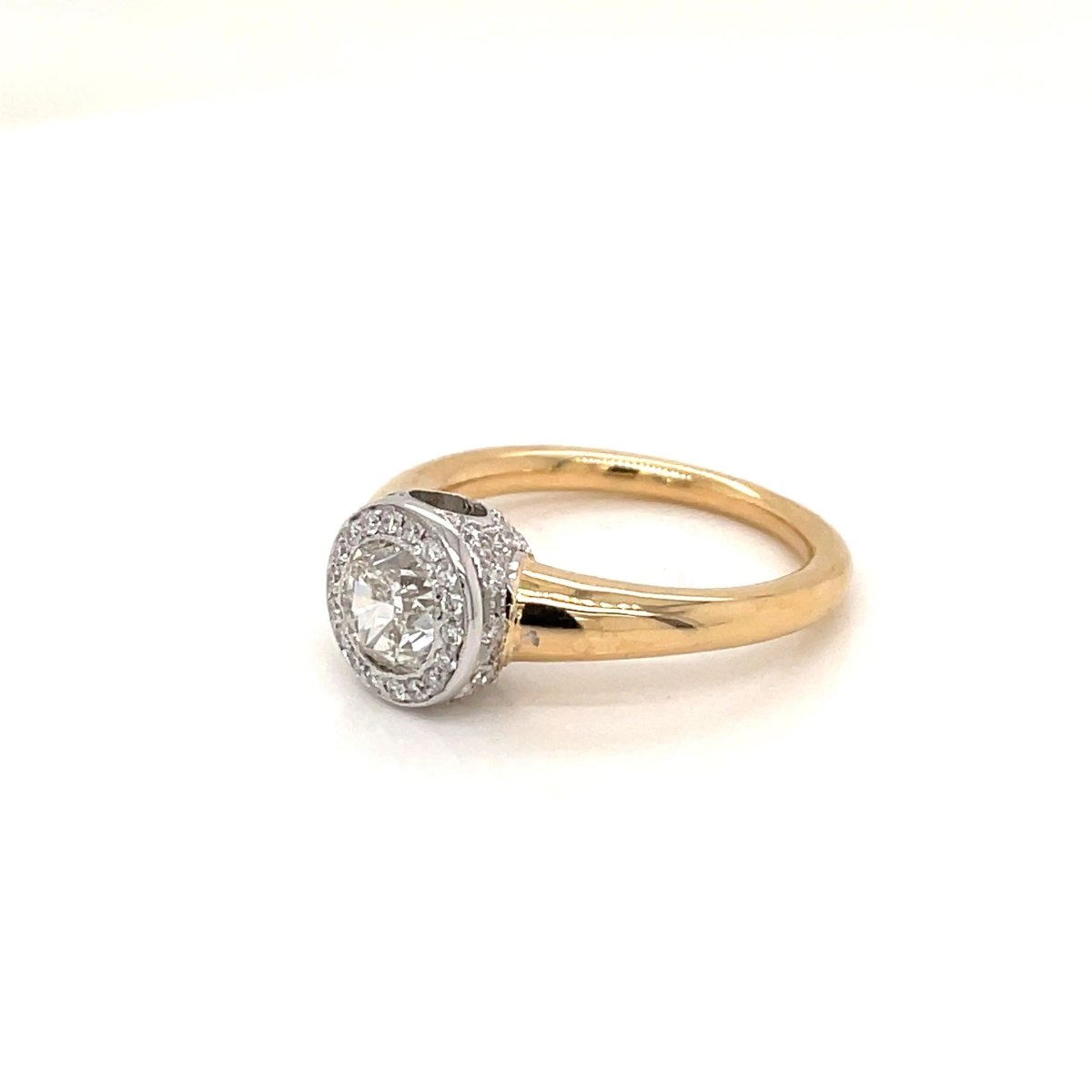 Bague solitaire à diamant coussin de 1 carat certifiée IGI - Castafiore