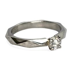 Bague Solitaire BOUCHERON en platine et diamant - Castafiore