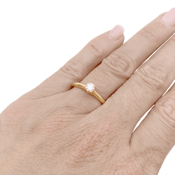 Bague Solitaire CARTIER "1895" en or jaune et diamant - Castafiore