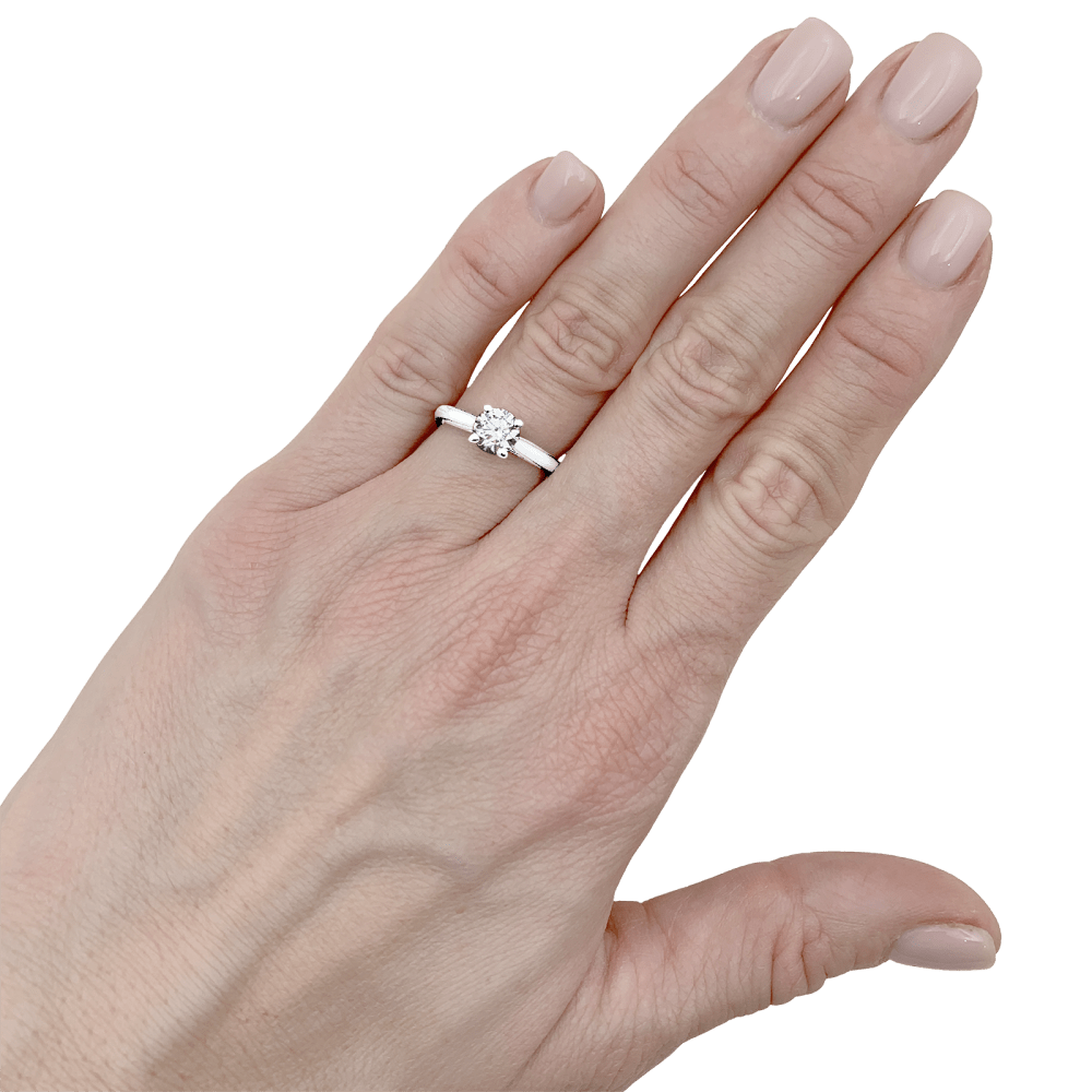 Bague Solitaire CARTIER "1895" en platine et diamant - Castafiore