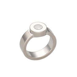 Bague Solitaire CHOPARD "Happy Diamond" en or blanc, saphir et diamant - Castafiore