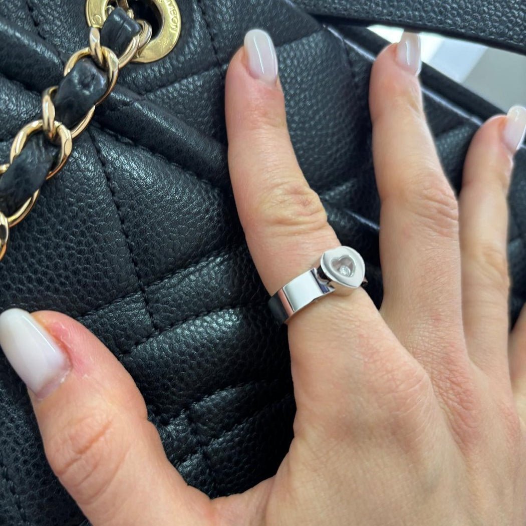 Bague Solitaire CHOPARD "Happy Diamonds" en or blanc et diamant - Castafiore