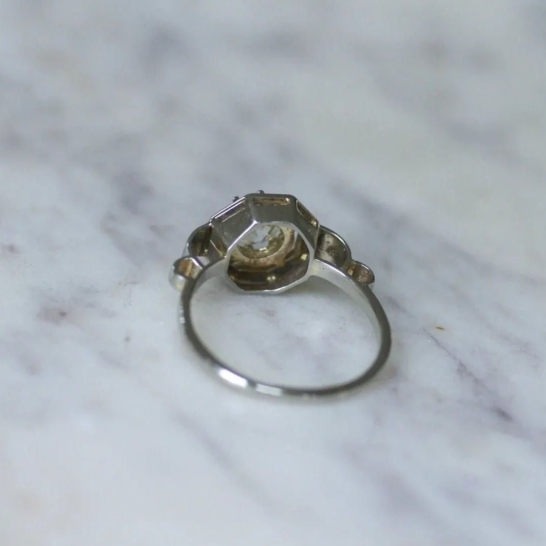 Bague Solitaire Diamant 0.90 Ct Art Deco - Castafiore