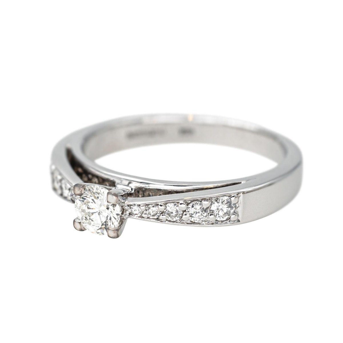 Ring White gold