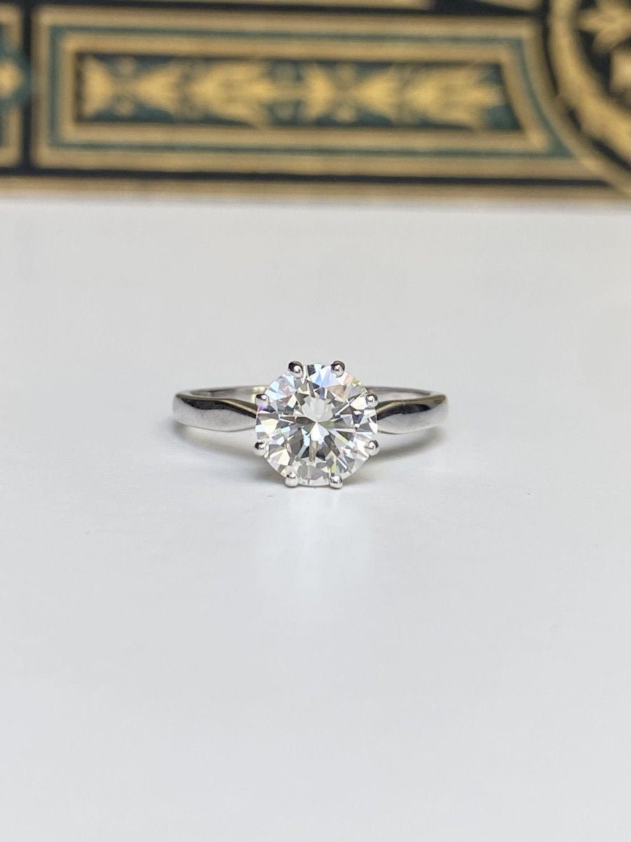 Bague solitaire en or blanc 18k et diamant - Castafiore