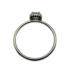 Bague Solitaire en or blanc, émeraude et diamants - Castafiore