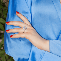 Bague Solitaire en or blanc et aigue - marine - Castafiore