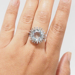Bague Solitaire en or blanc et aigue-marine - Castafiore
