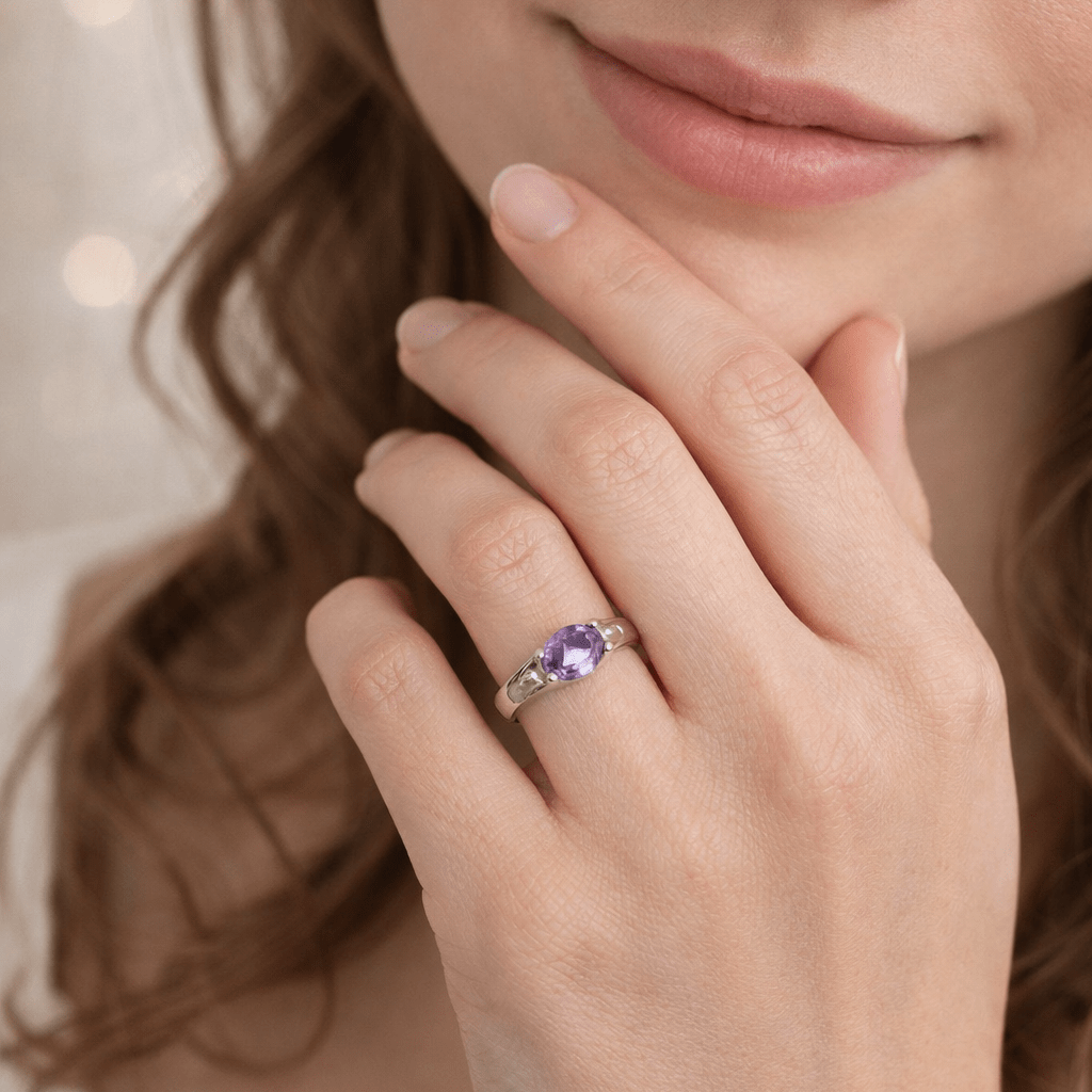 Bague Solitaire en or blanc et améthyste - Castafiore