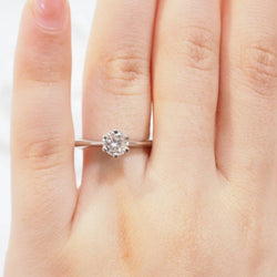 Bague solitaire en or blanc et diamant 0.53ct - Castafiore