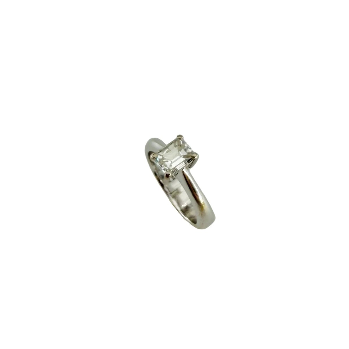 Bague Solitaire en or blanc et diamant - Castafiore