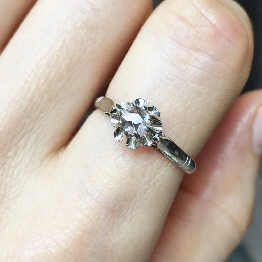 Bague Solitaire en or blanc et diamant - Castafiore