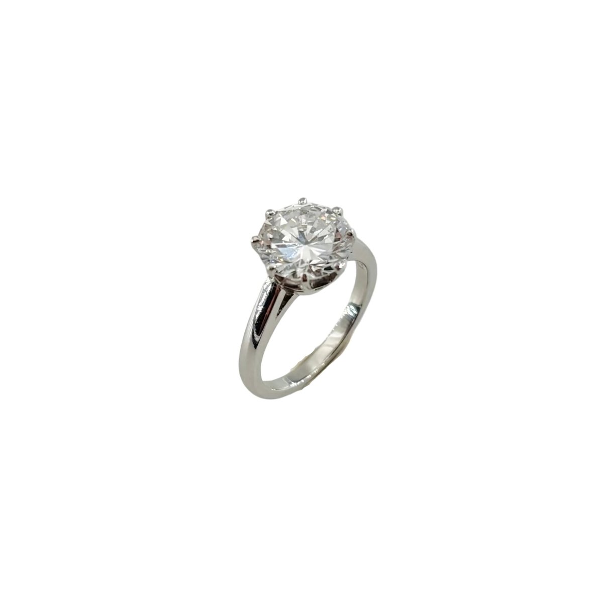 Bague Solitaire en or blanc et diamant