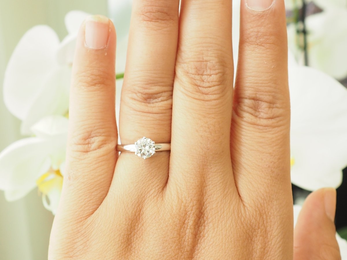 Bague Solitaire en or blanc et diamant - Castafiore