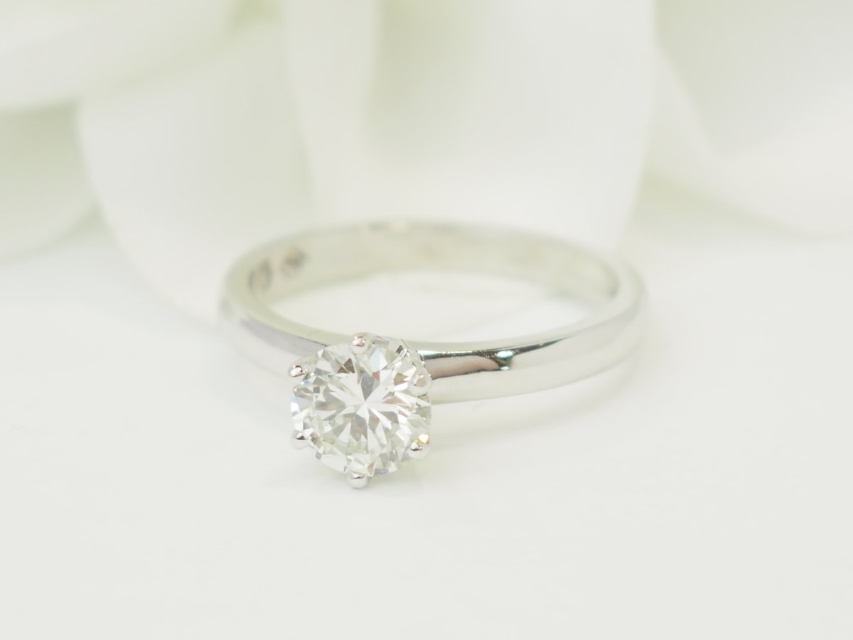 Bague Solitaire en or blanc et diamant - Castafiore