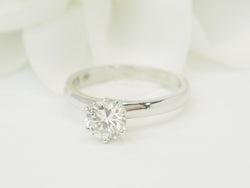 Bague Solitaire en or blanc et diamant - Castafiore