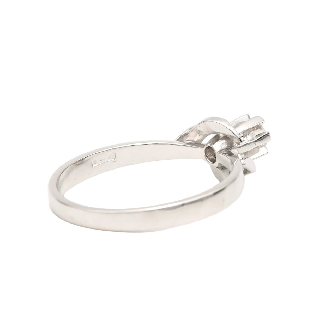 Bague Solitaire en or blanc et diamant - Castafiore