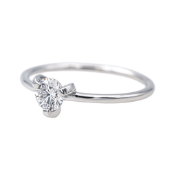 Bague Solitaire en or blanc et diamant - Castafiore