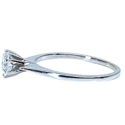 Bague solitaire en or blanc et diamant - Castafiore