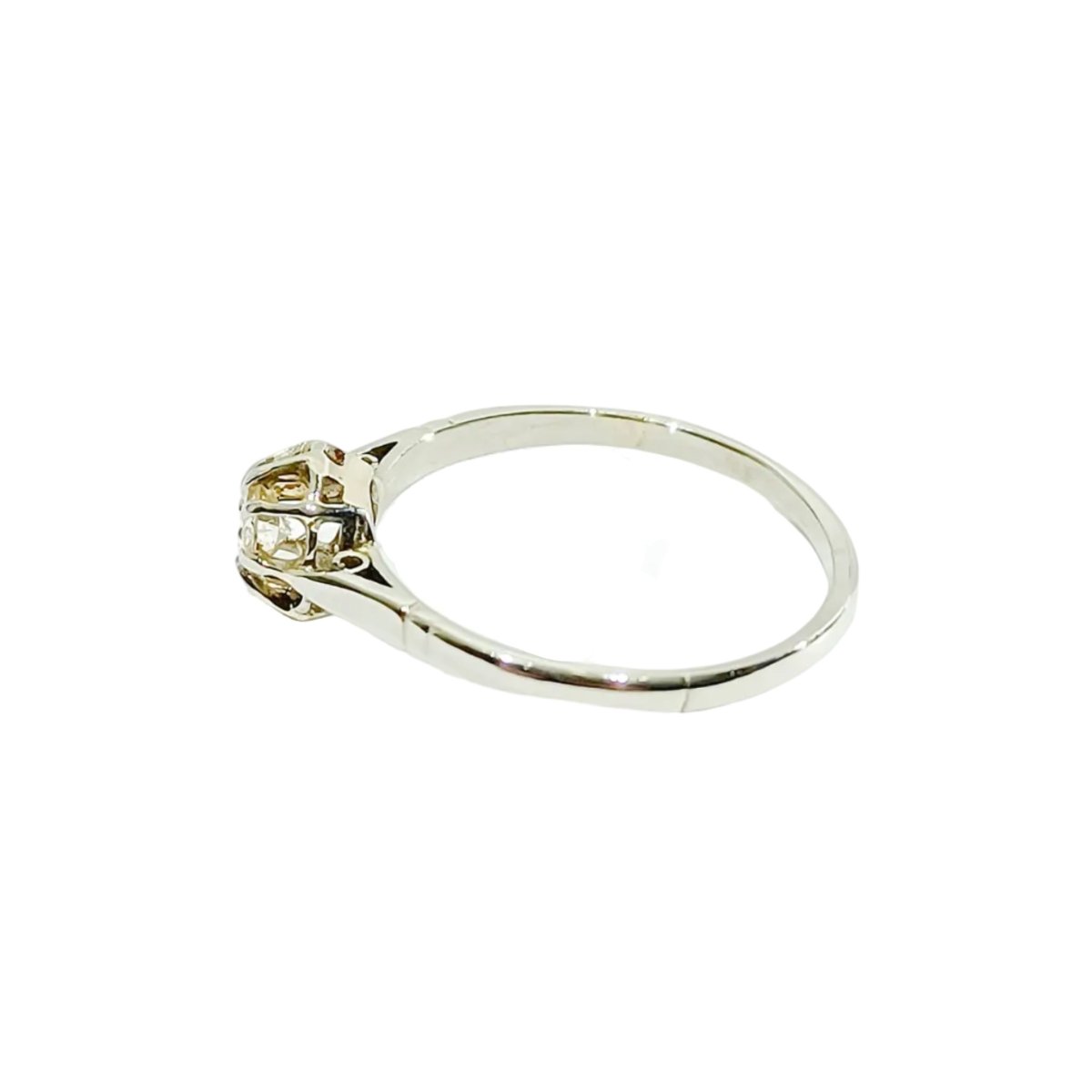 Bague Solitaire en or blanc et diamants - Castafiore