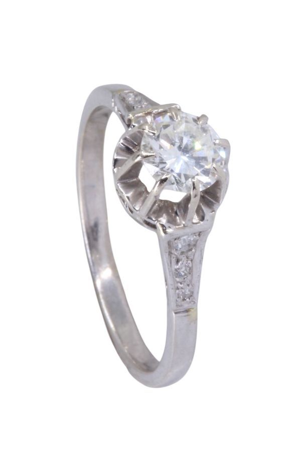Bague Solitaire en or blanc et diamants - Castafiore