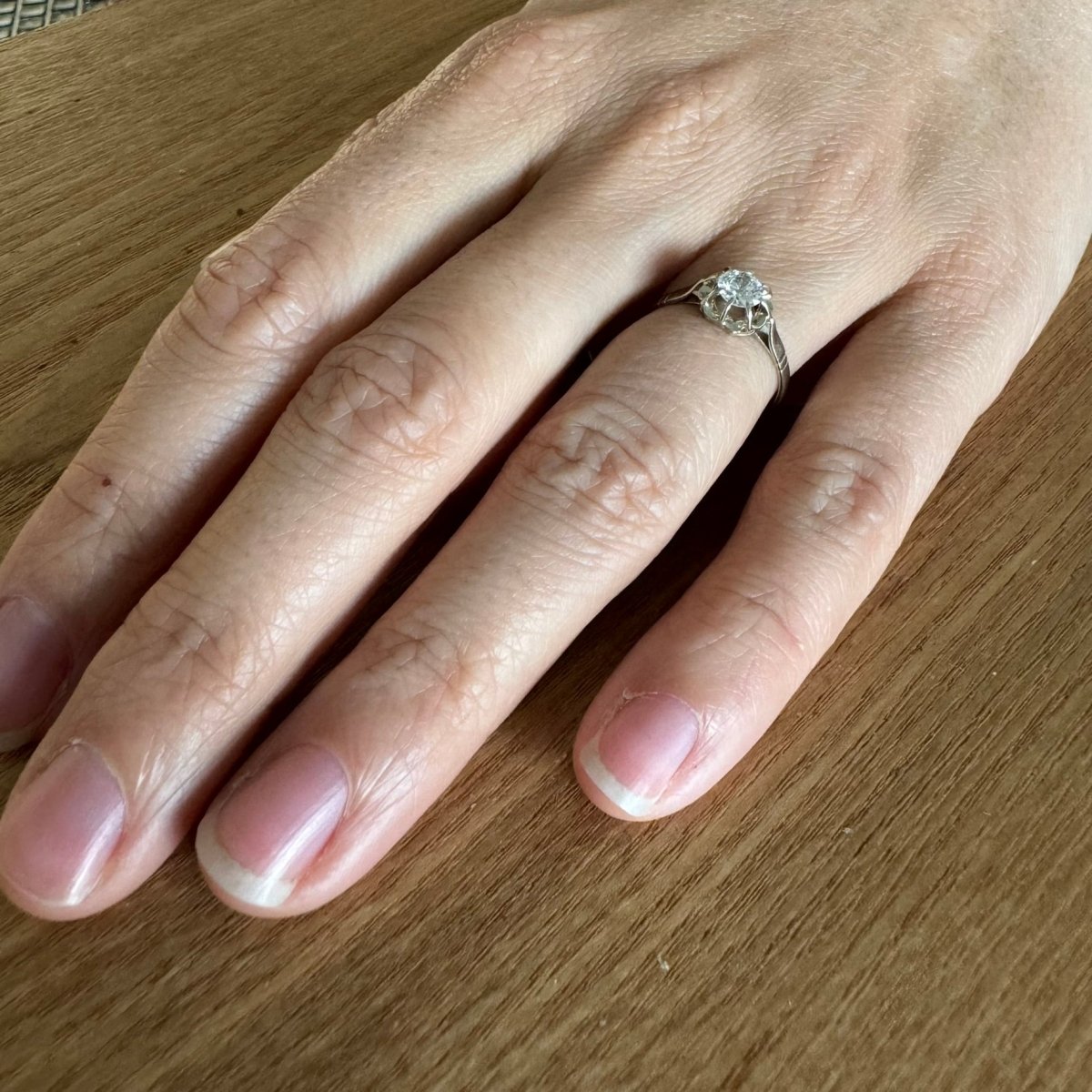 Bague Solitaire en or blanc et diamants - Castafiore
