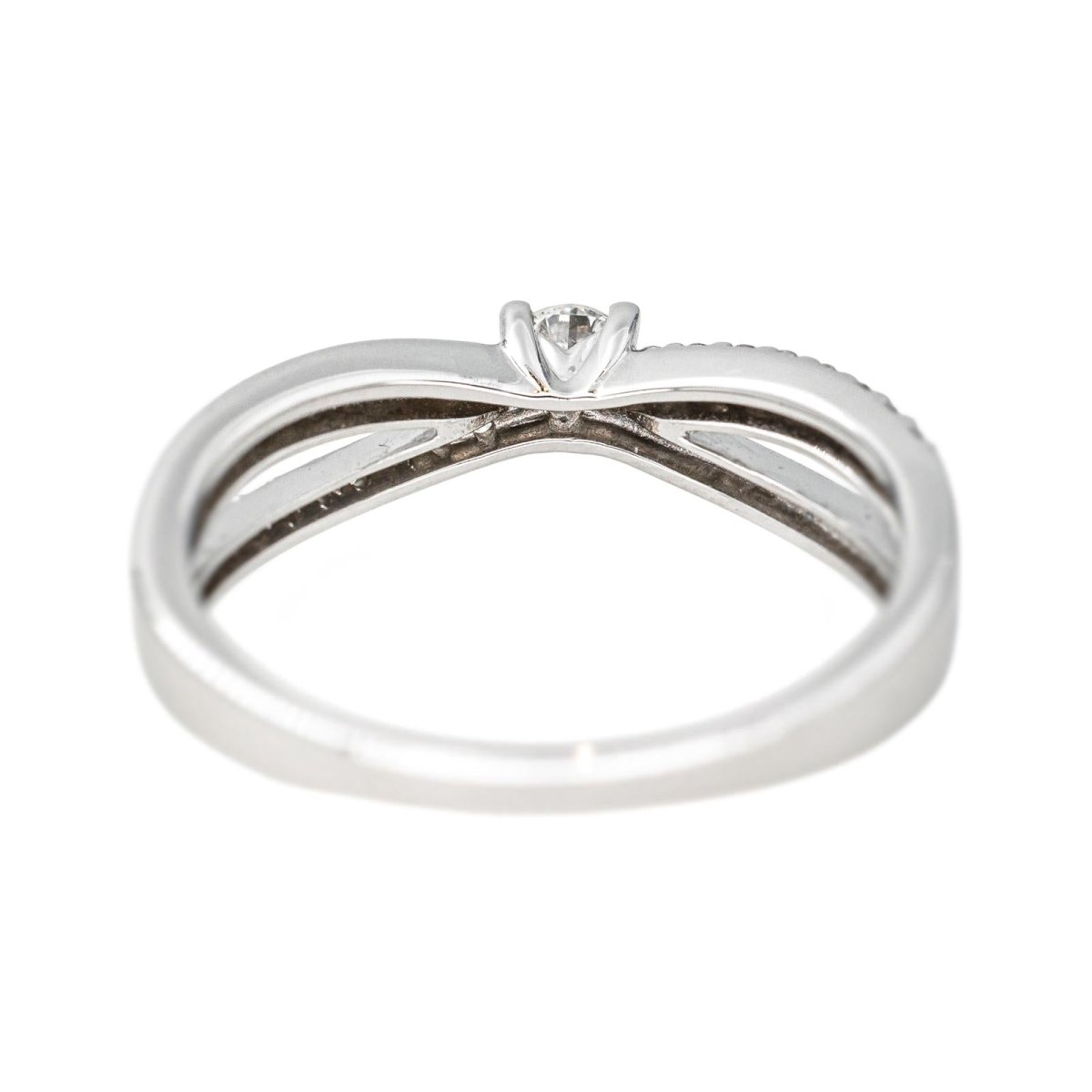 Bague Solitaire en or blanc et diamants - Castafiore