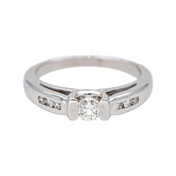 Bague Solitaire en or blanc et diamants - Castafiore