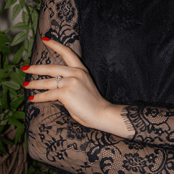 Bague Solitaire en or blanc et diamants - Castafiore