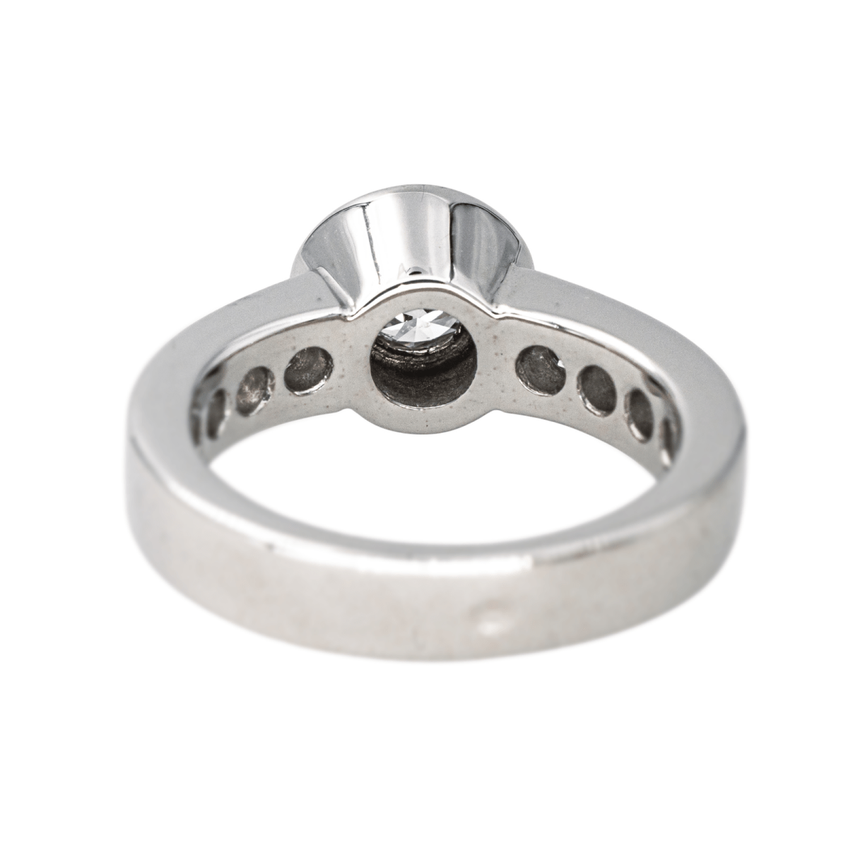 Bague Solitaire en or blanc et diamants - Castafiore