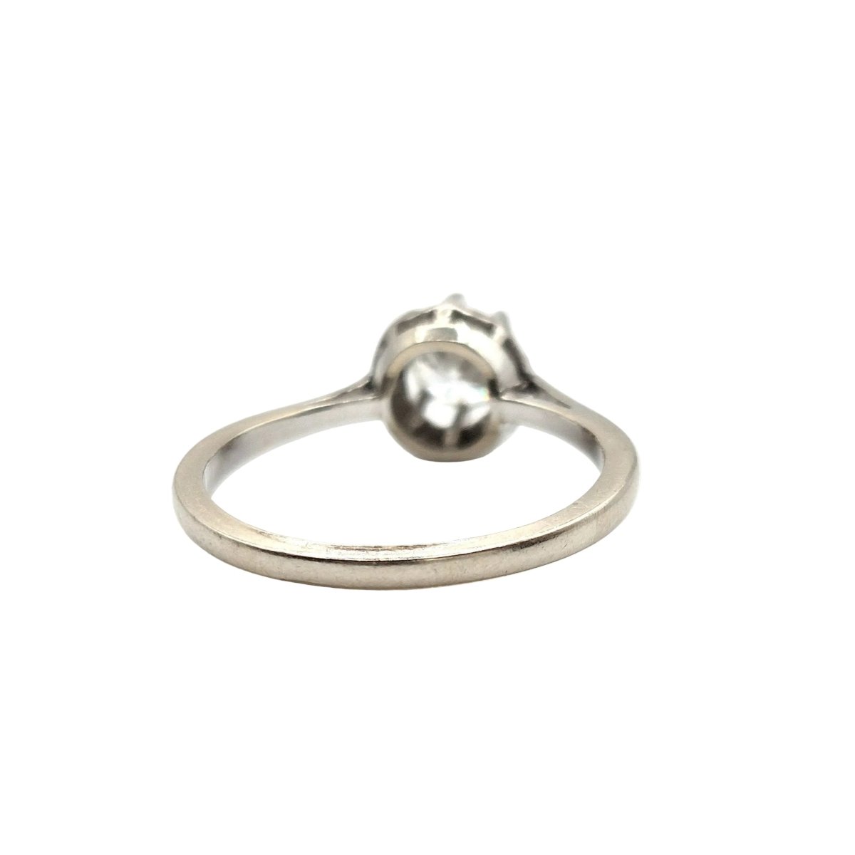 Bague Solitaire en or blanc et diamants - Castafiore