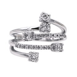Bague Solitaire en or blanc et diamants - Castafiore