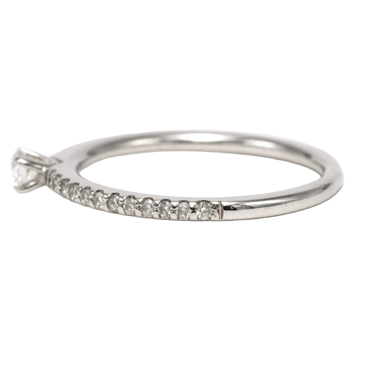 Bague Solitaire en or blanc et diamants - Castafiore
