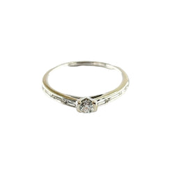 Bague solitaire en or blanc et diamants - Castafiore