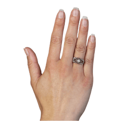 Bague Solitaire en or blanc et saphir - Castafiore