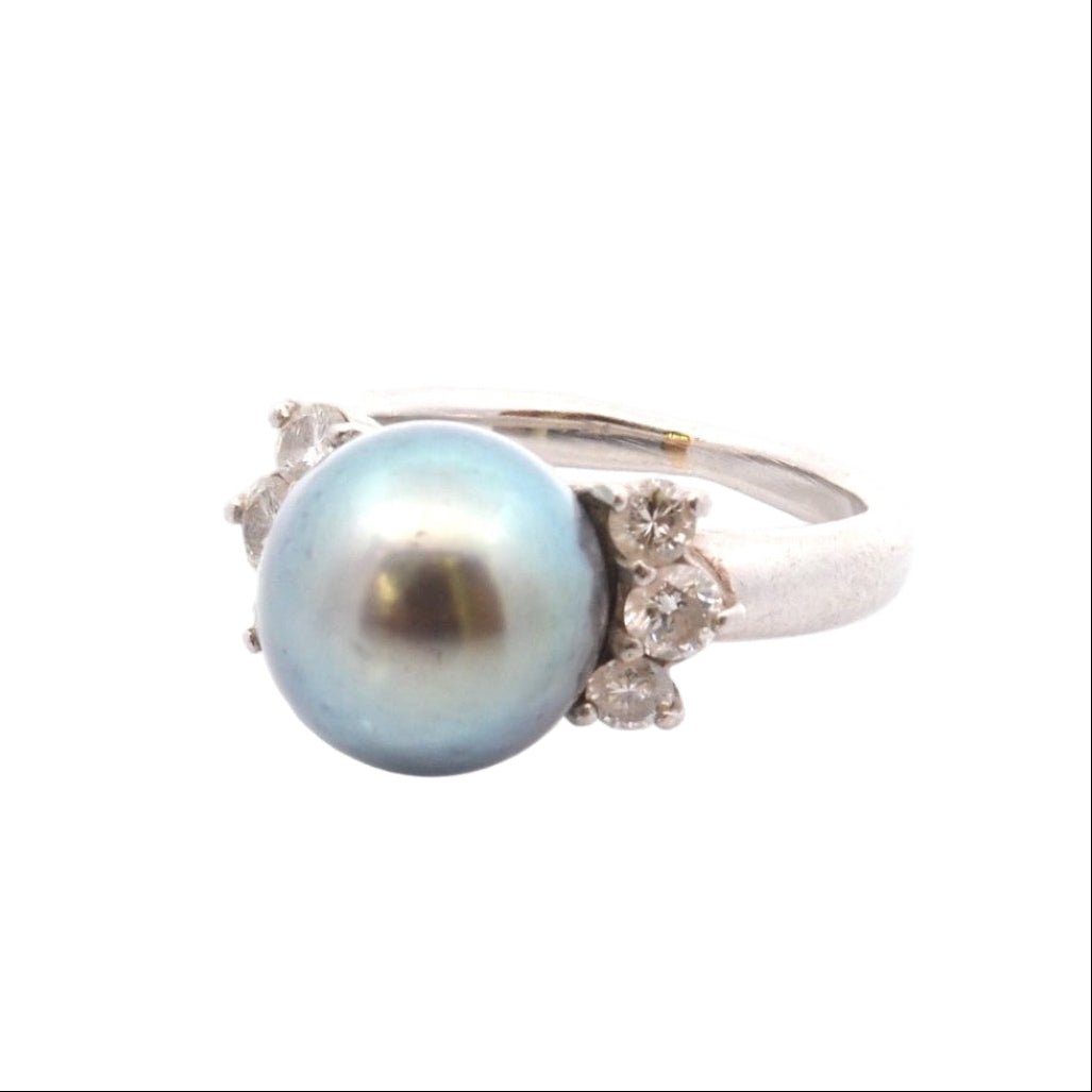 Bague Solitaire en or blanc, perle, et diamants - Castafiore