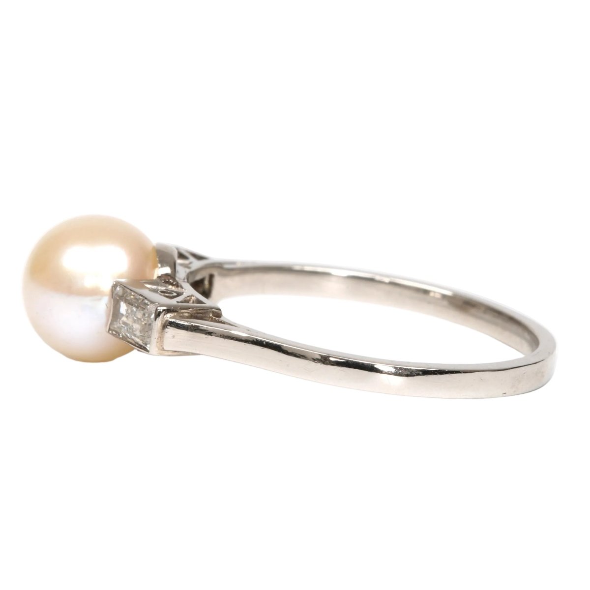 Bague Solitaire en or blanc, perle et diamants - Castafiore