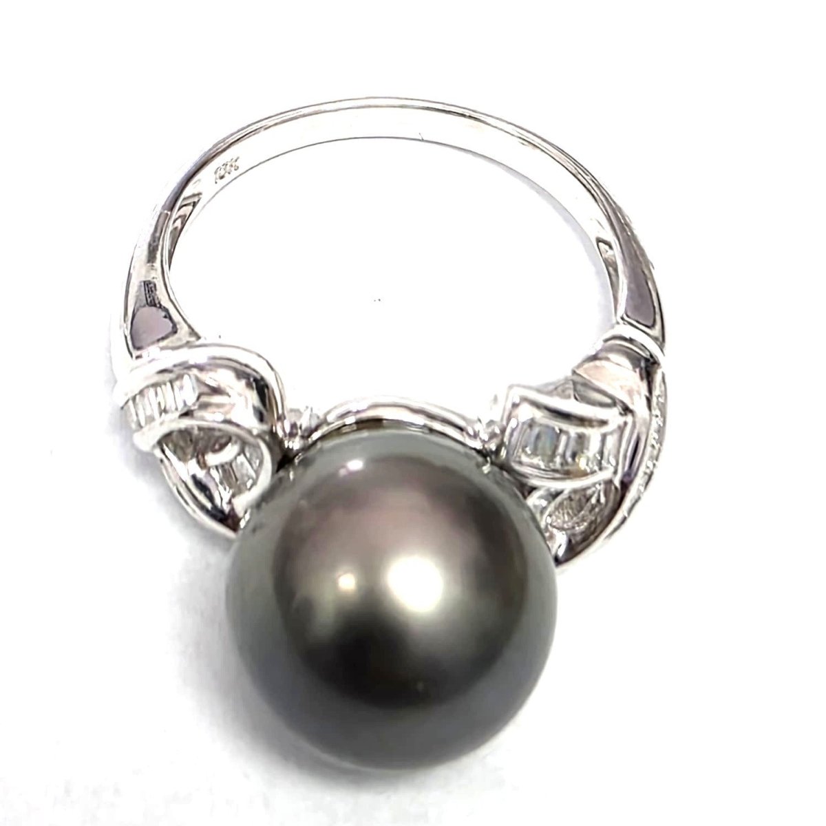 Bague Solitaire en or blanc, perle et diamants - Castafiore