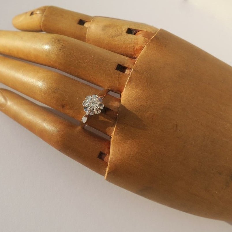 Bague Solitaire en or blanc, platine, et diamant - Castafiore